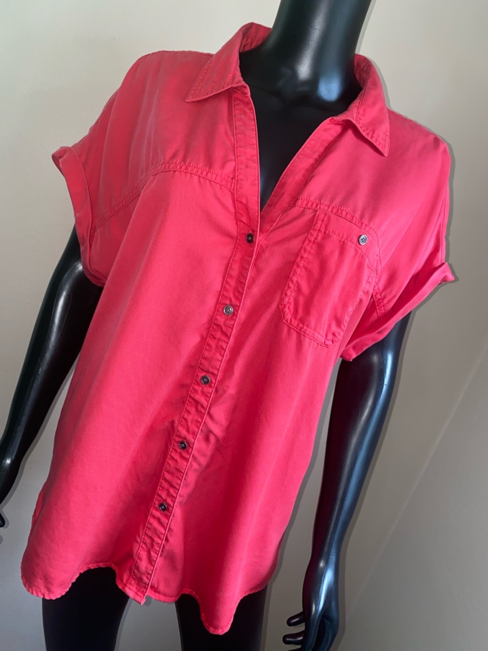 Westbound Women's Bright Red Short Sleeve Button-Down Shirt